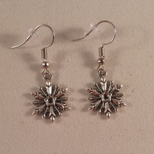 Silver Snowflake Dangle Earrings Women's Party Gift